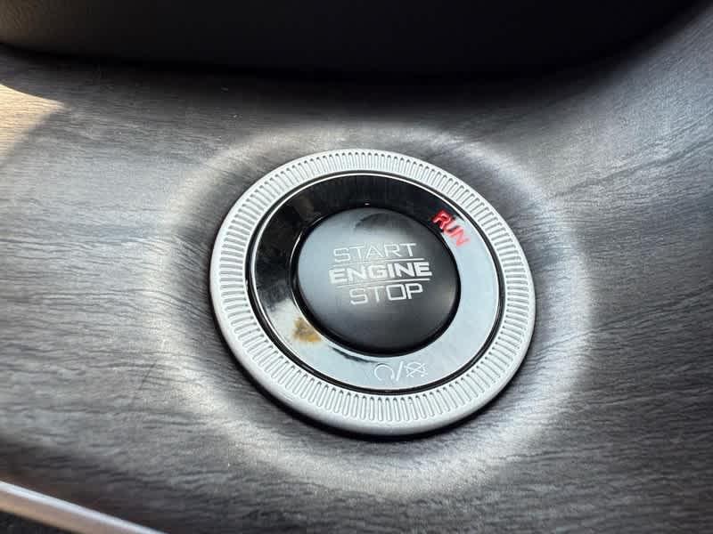 new 2025 Jeep Grand Cherokee L car, priced at $49,147