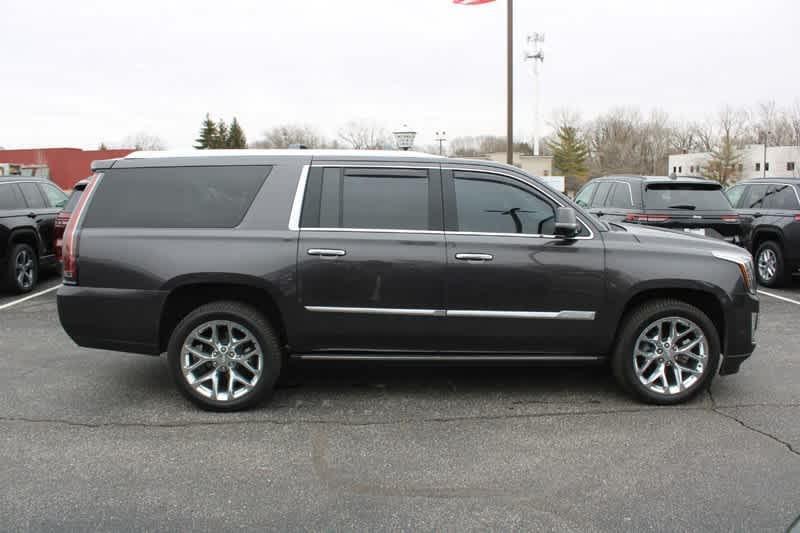 used 2018 Cadillac Escalade ESV car, priced at $41,988