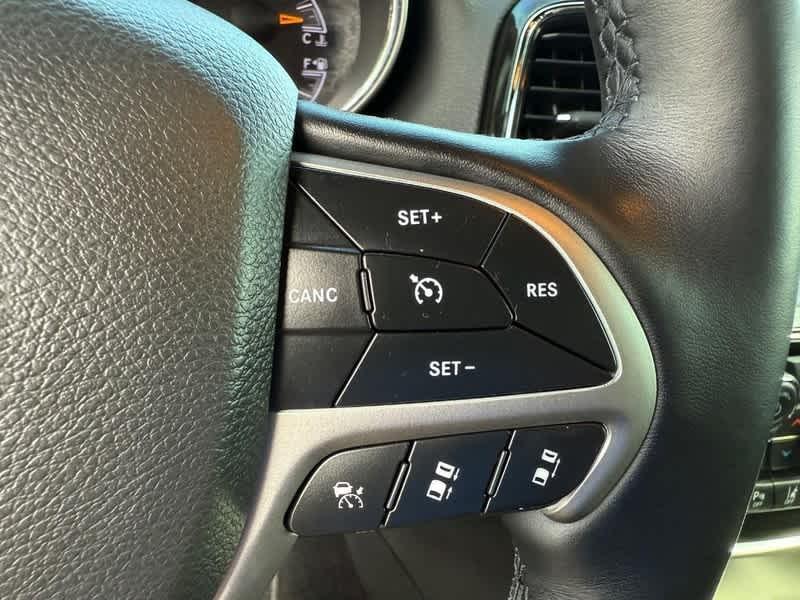 used 2021 Jeep Grand Cherokee car, priced at $29,985