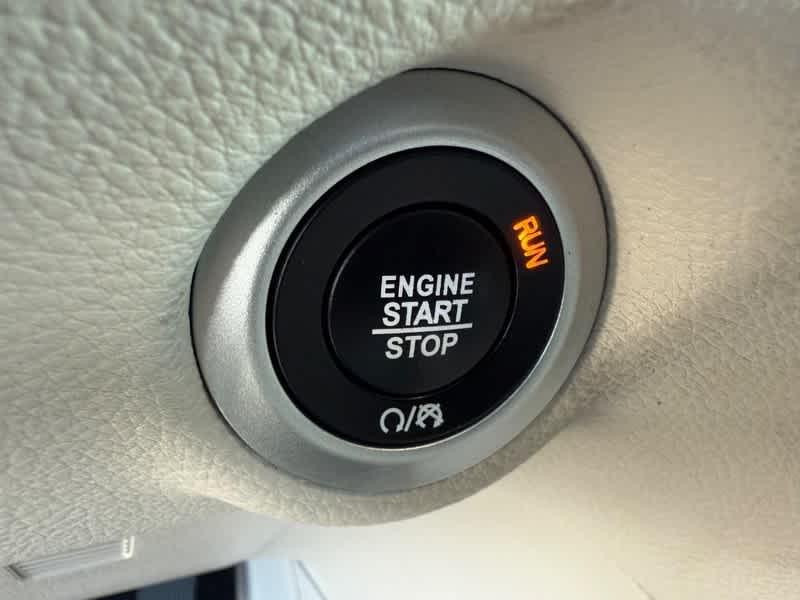 used 2021 Chrysler Pacifica Hybrid car, priced at $29,988