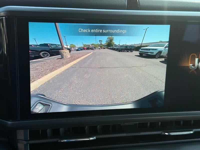 new 2025 Jeep Gladiator car, priced at $47,626