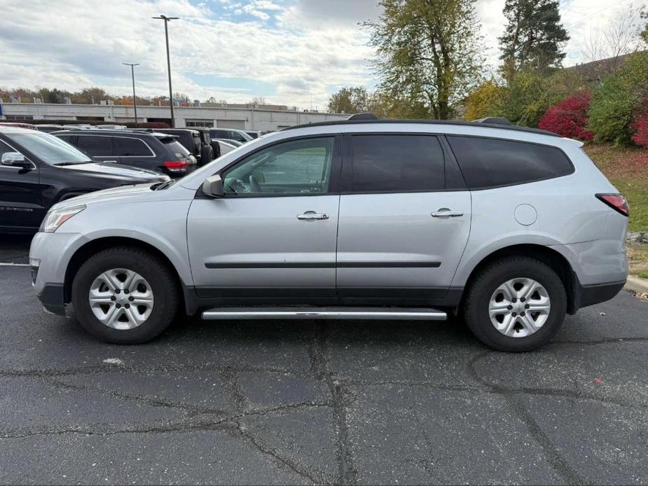 used 2016 Chevrolet Traverse car, priced at $8,988