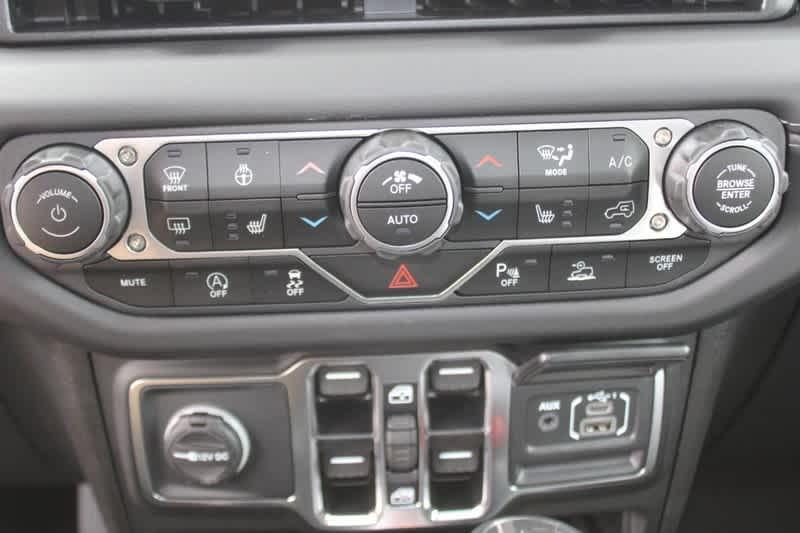 new 2025 Jeep Wrangler car, priced at $53,435