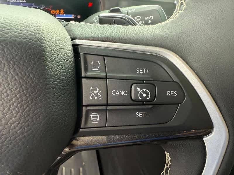 used 2023 Jeep Grand Cherokee car, priced at $30,485