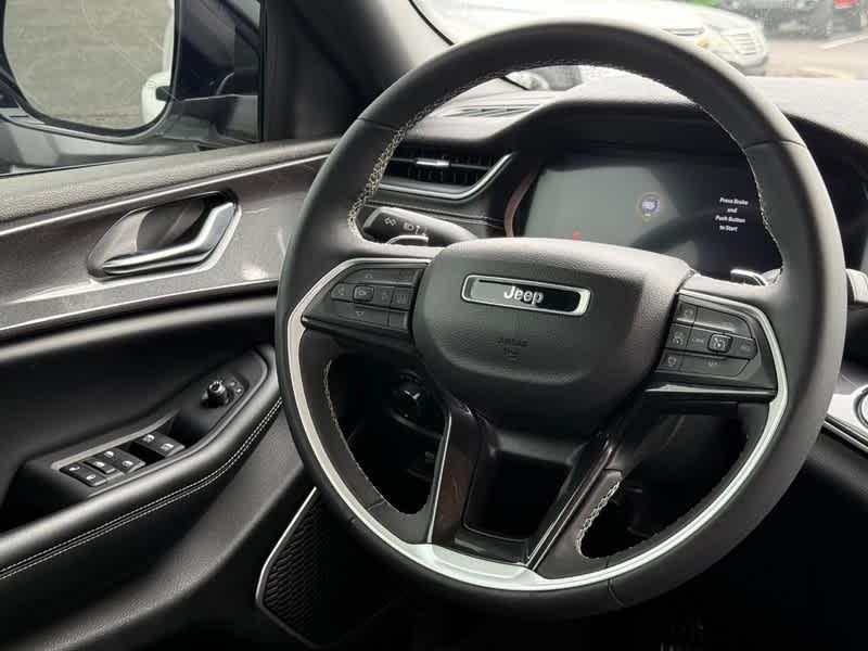 used 2023 Jeep Grand Cherokee car, priced at $30,485