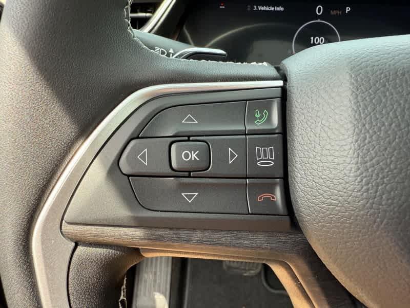 new 2025 Jeep Grand Cherokee car, priced at $49,507