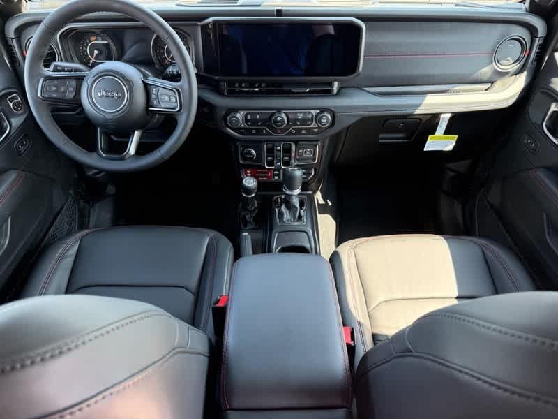 new 2025 Jeep Wrangler car, priced at $60,672