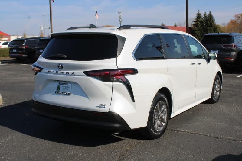 used 2022 Toyota Sienna car, priced at $40,500