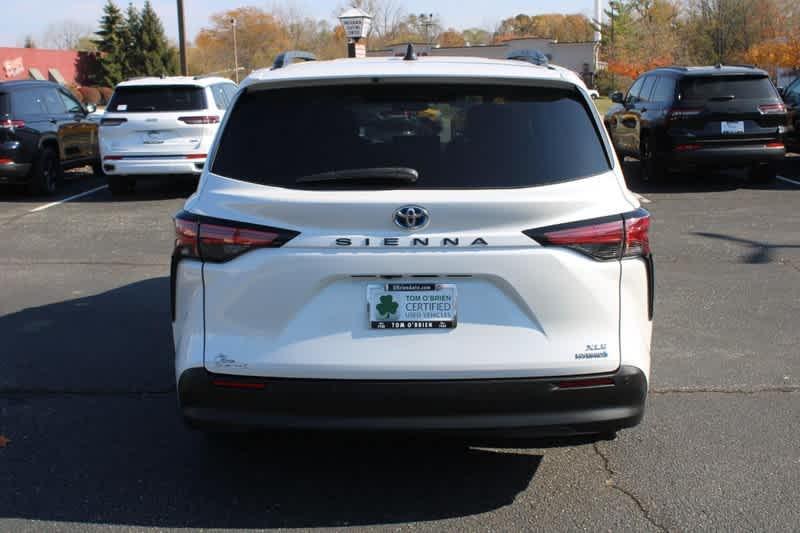 used 2022 Toyota Sienna car, priced at $40,500