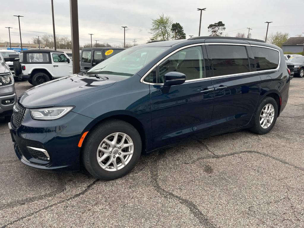 used 2022 Chrysler Pacifica car, priced at $30,988