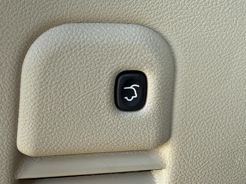 used 2021 Jeep Grand Cherokee car, priced at $23,485