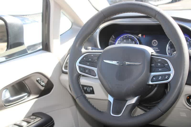 used 2023 Chrysler Pacifica car, priced at $23,485
