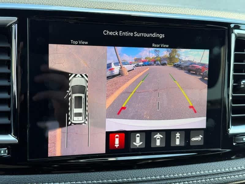 new 2026 Chrysler Pacifica car, priced at $50,444