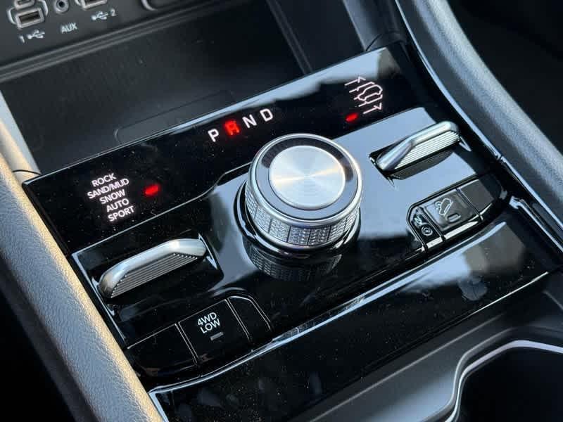 new 2025 Jeep Grand Cherokee car, priced at $57,251