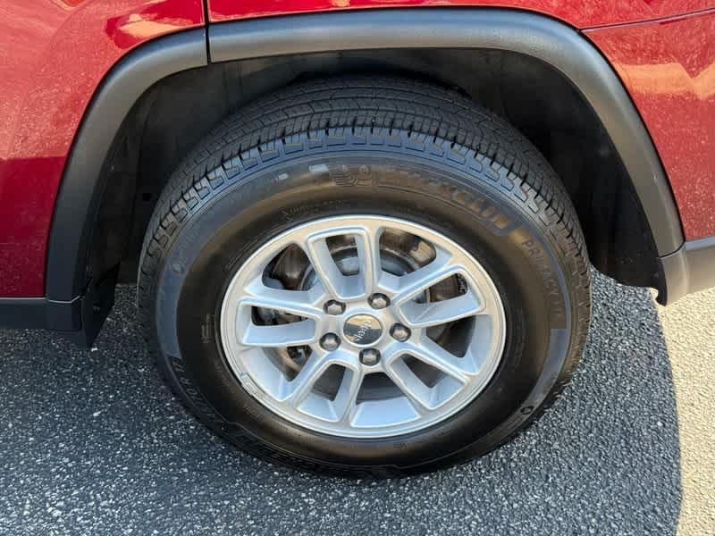 used 2018 Jeep Grand Cherokee car, priced at $12,985