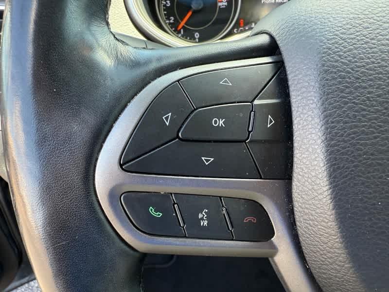 used 2020 Jeep Cherokee car, priced at $20,988