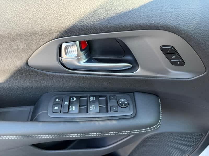 new 2026 Chrysler Pacifica car, priced at $46,166