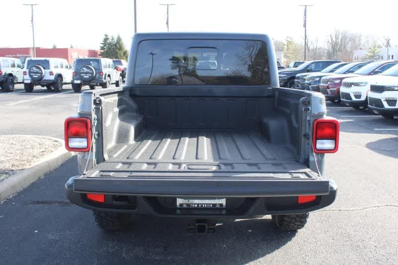 used 2021 Jeep Gladiator car, priced at $30,985