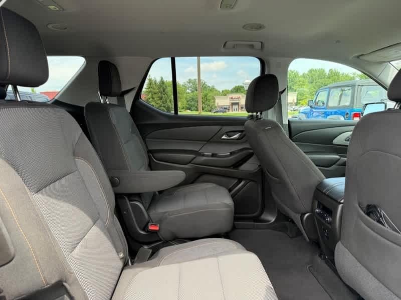 used 2018 Chevrolet Traverse car, priced at $17,485