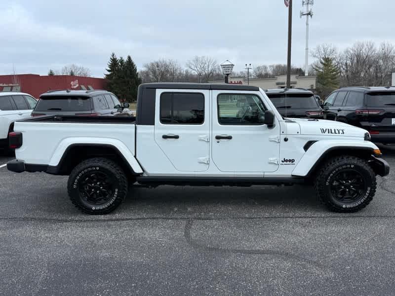 used 2021 Jeep Gladiator car, priced at $30,485
