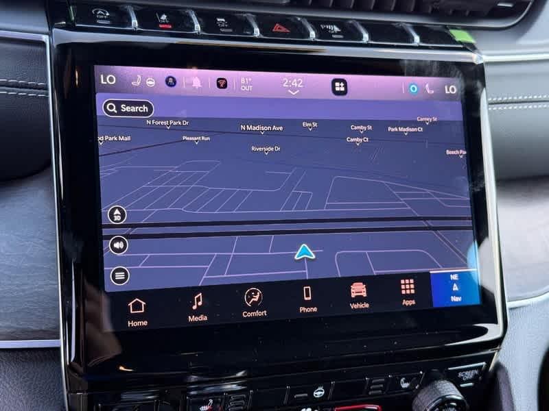 new 2025 Jeep Grand Cherokee car, priced at $49,940