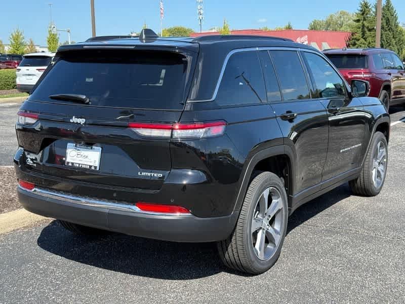 new 2025 Jeep Grand Cherokee car, priced at $49,940