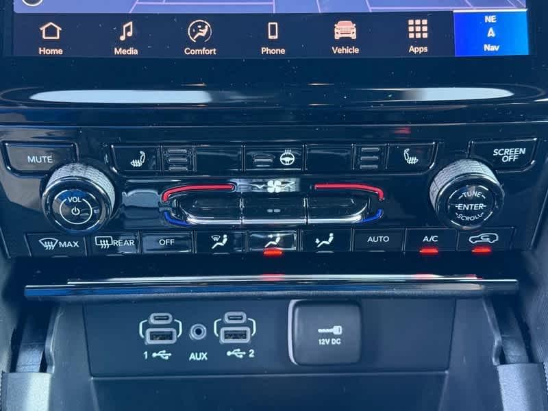 new 2025 Jeep Grand Cherokee car, priced at $49,940