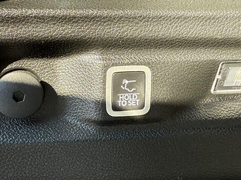 used 2023 Jeep Grand Cherokee L car, priced at $34,988