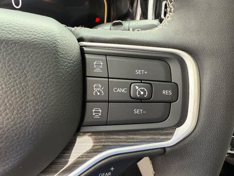 used 2022 Jeep Wagoneer car, priced at $47,988