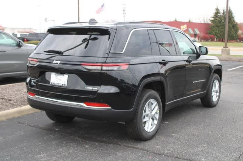 new 2025 Jeep Grand Cherokee car, priced at $39,221