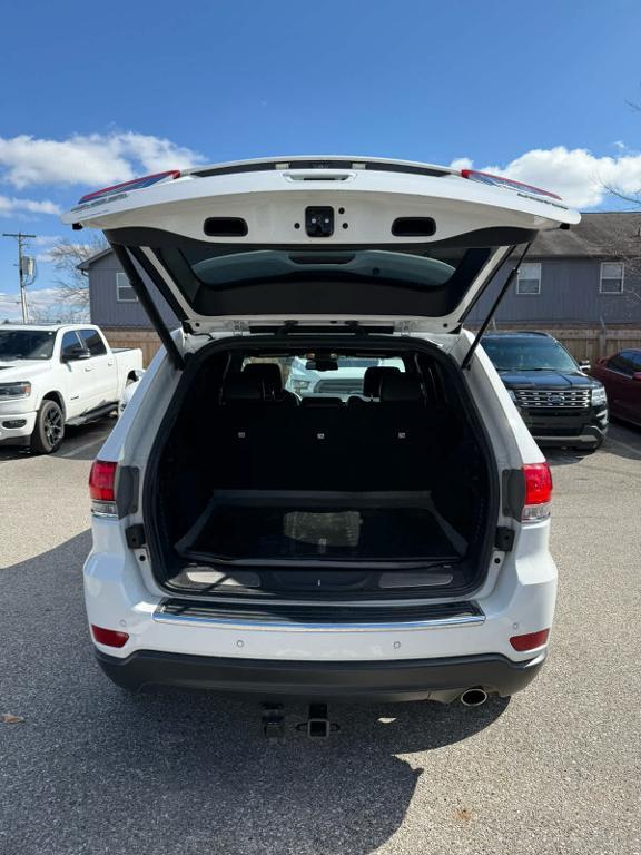 used 2016 Jeep Grand Cherokee car, priced at $12,988