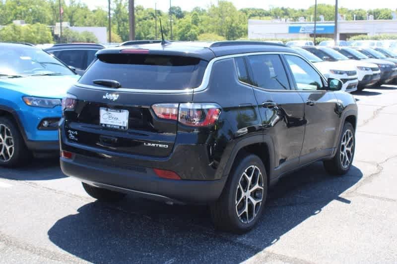 new 2024 Jeep Compass car, priced at $30,435