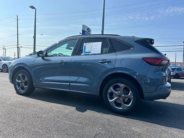 used 2023 Ford Escape car, priced at $25,789