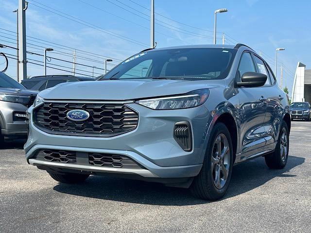 used 2023 Ford Escape car, priced at $25,353