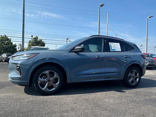 used 2023 Ford Escape car, priced at $25,789