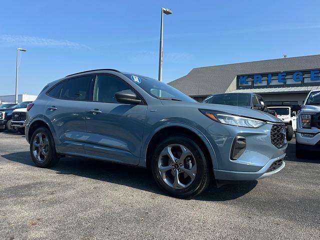 used 2023 Ford Escape car, priced at $25,789