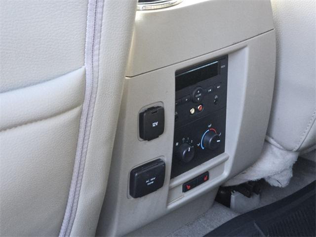 used 2013 Ford Expedition car, priced at $9,014