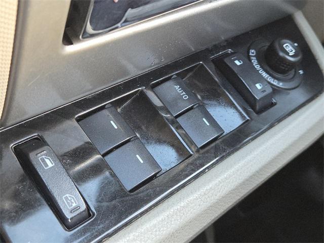 used 2013 Ford Expedition car, priced at $9,014