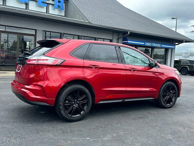 used 2022 Ford Edge car, priced at $28,906