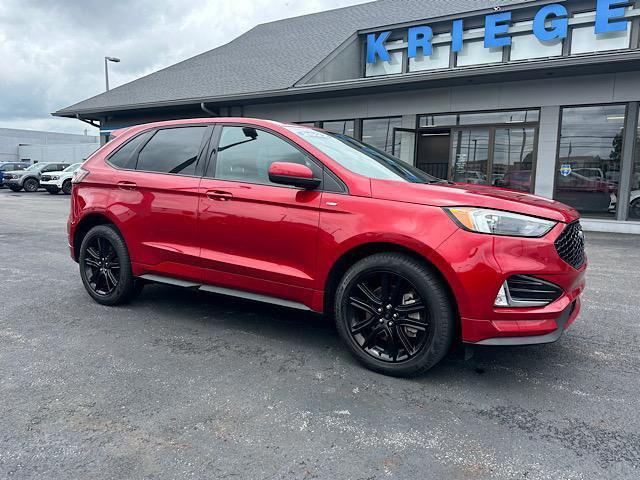 used 2022 Ford Edge car, priced at $28,906