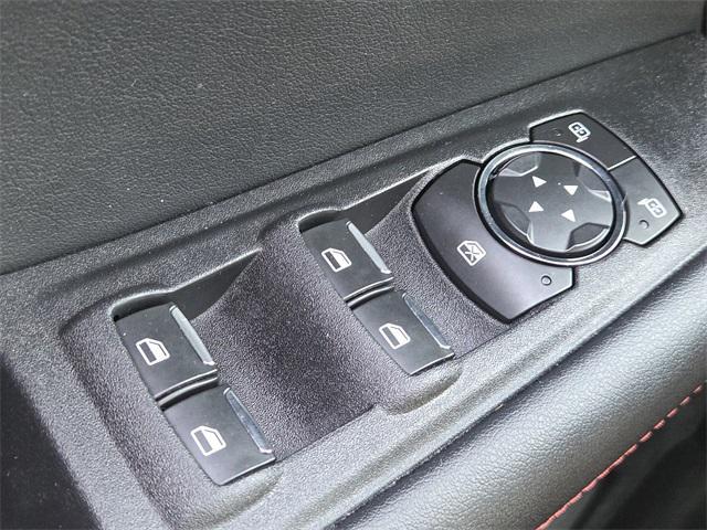 used 2022 Ford Edge car, priced at $29,879