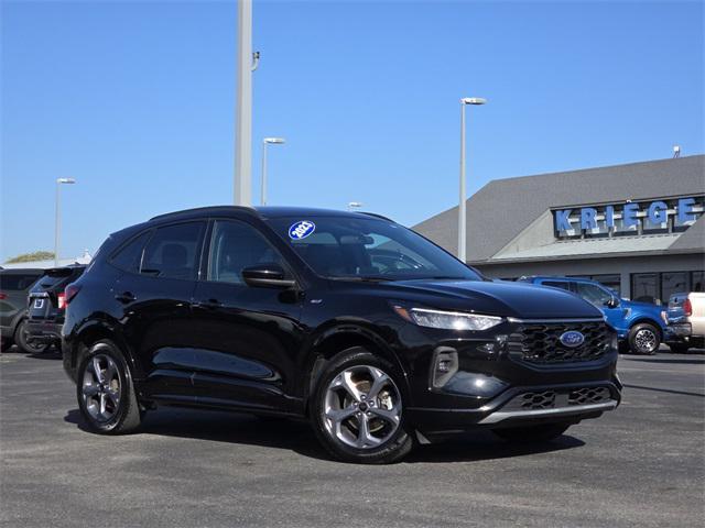 used 2023 Ford Escape car, priced at $25,898