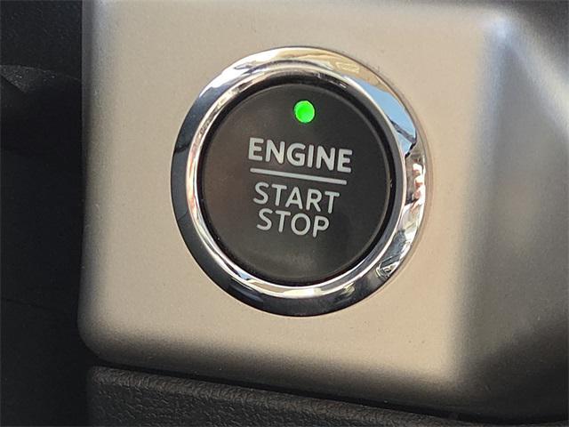 used 2022 Ford Expedition car, priced at $48,173