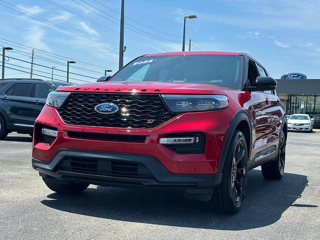 used 2022 Ford Explorer car, priced at $41,938