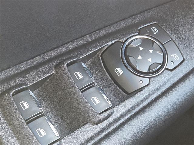 used 2022 Ford Edge car, priced at $25,359