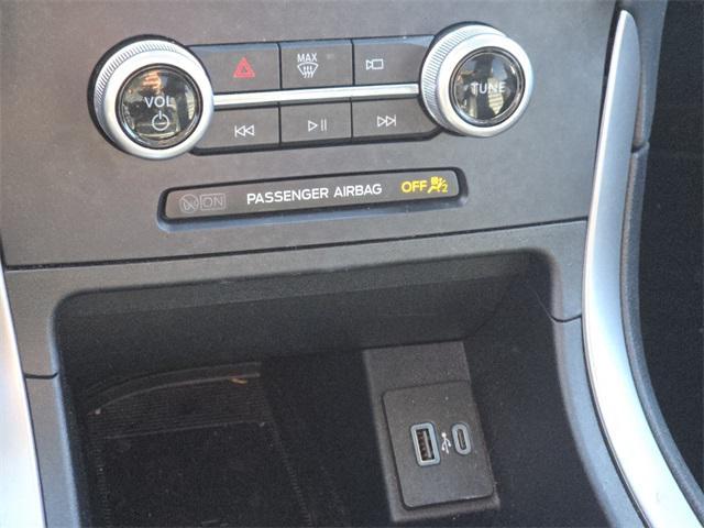 used 2022 Ford Edge car, priced at $25,359