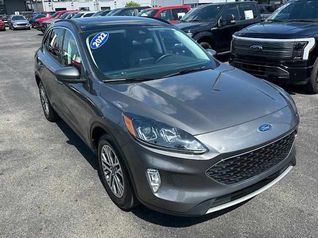 used 2022 Ford Escape car, priced at $24,314
