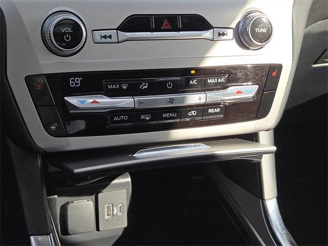 used 2021 Ford Explorer car, priced at $24,361