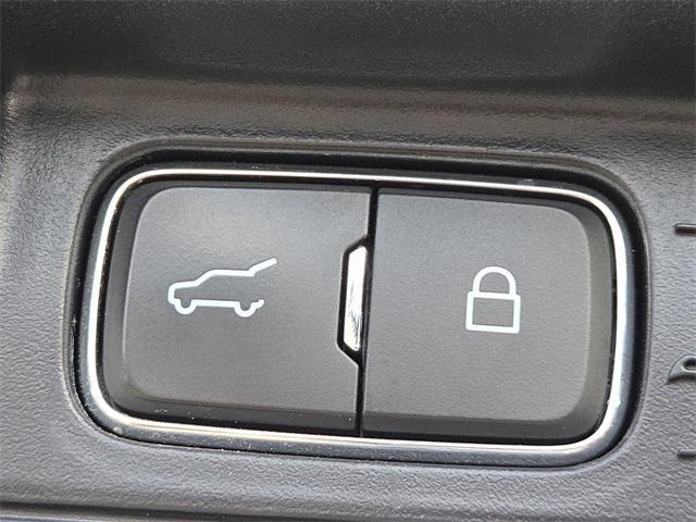 used 2021 Ford Explorer car, priced at $24,361