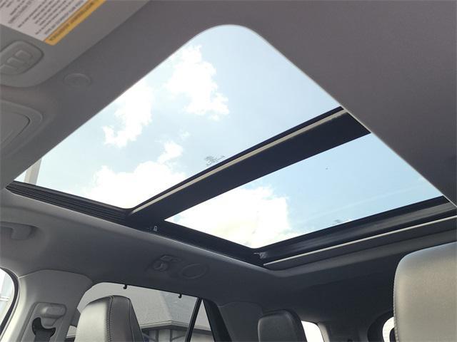 used 2022 Ford Explorer car, priced at $31,076